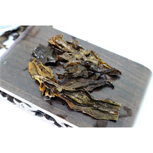 1990's Yi Wu Old tree Big Arbor Loose Pu-erh Basket Tea