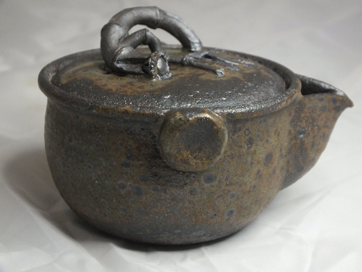 Chai Shao Taiwanese Wood-Fired Rustic Rough Gaiwan Arch handle