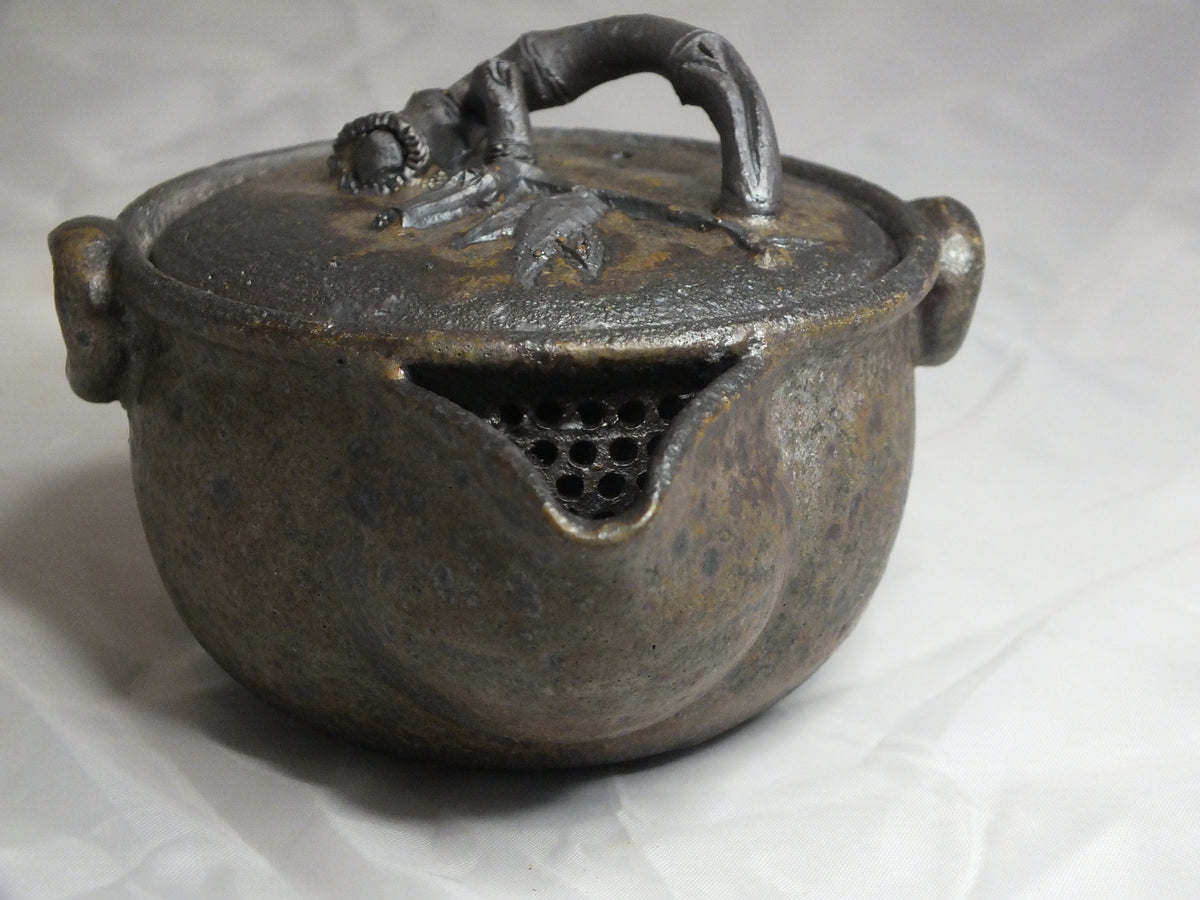 Chai Shao Taiwanese Wood-Fired Rustic Rough Gaiwan Arch handle