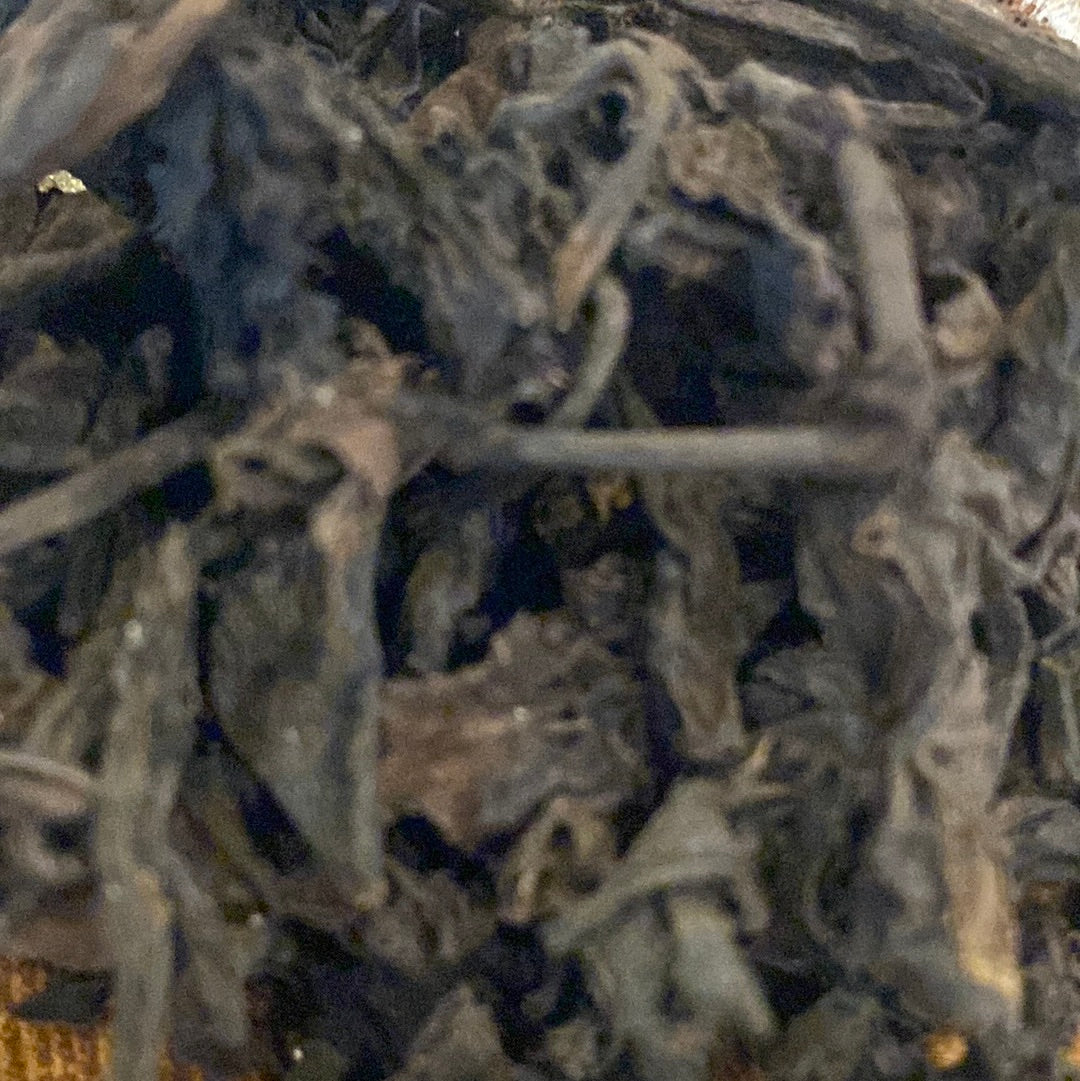 1980’s Tribute Pu-erh ChenJiu Gong Old Ginseng flavor loose leaf