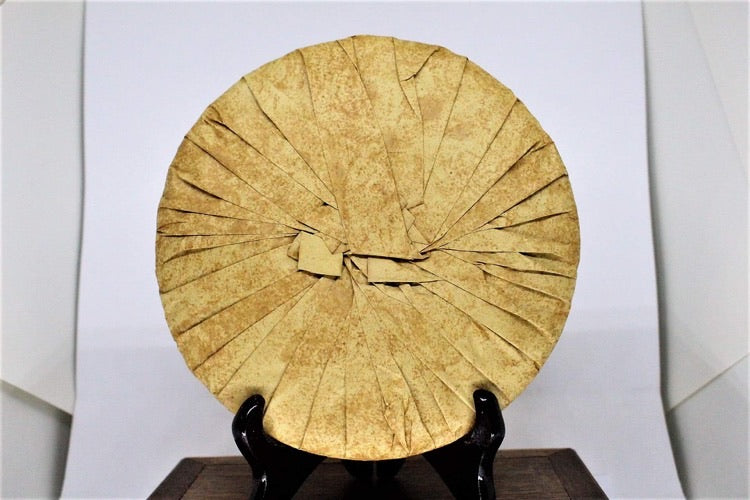 1980s late to 90’s Tong Xing Hao Yellow Oil  paper sheng Beeng Cha - 350g
