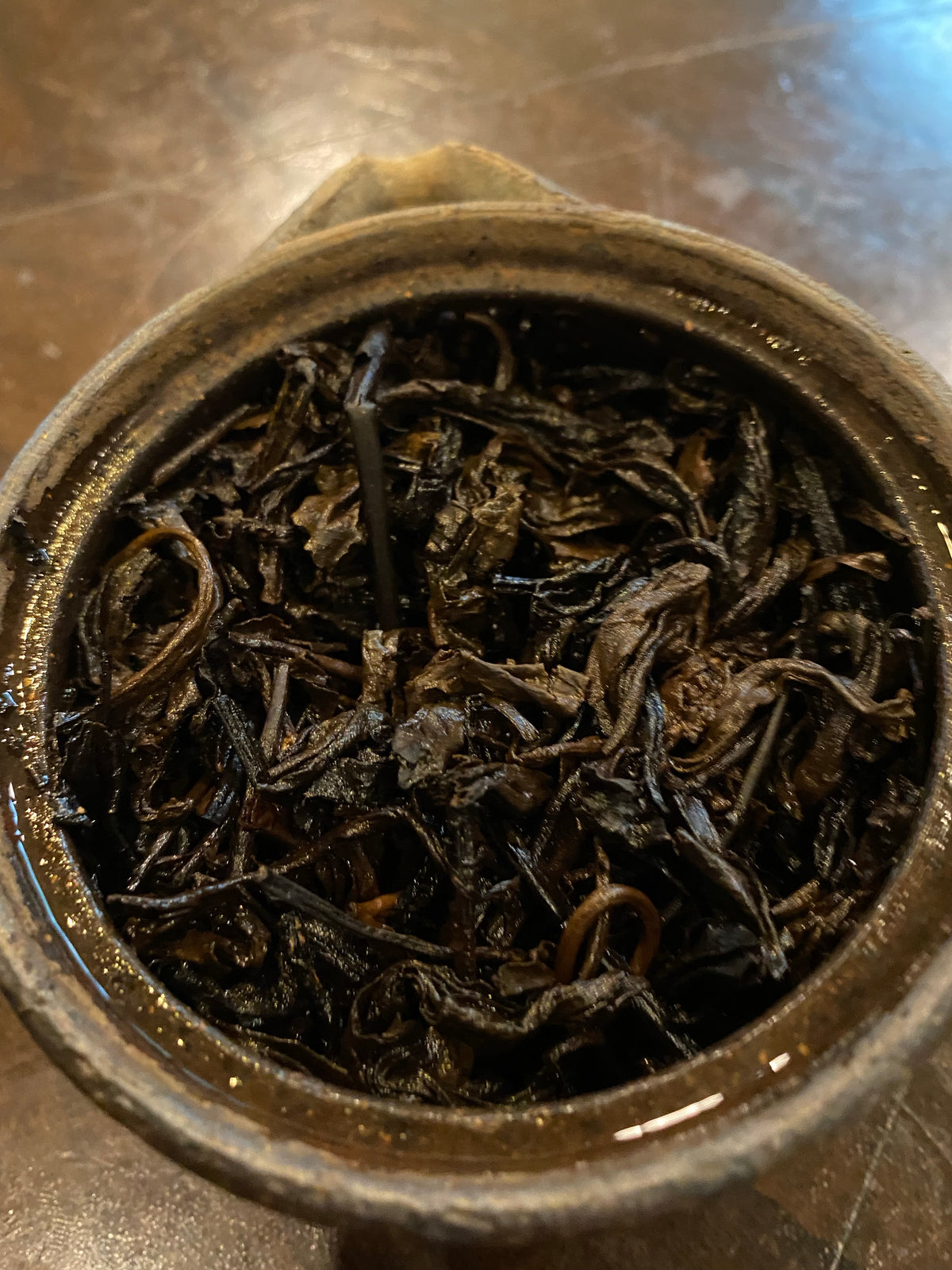 1980’s Hanoi Wild Big leaf loose leaf border Pu-erh tea Sheng